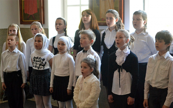 Пасха 2013: Епископ Борисовский Вениамин в храме Рождества Христова