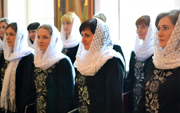 Пасха 2013: Епископ Борисовский Вениамин в храме Рождества Христова