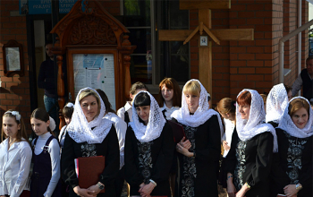 Пасха 2013: Епископ Борисовский Вениамин в храме Рождества Христова