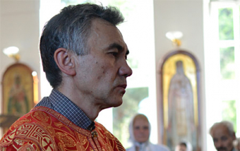 Пасха 2013: Епископ Борисовский Вениамин в храме Рождества Христова