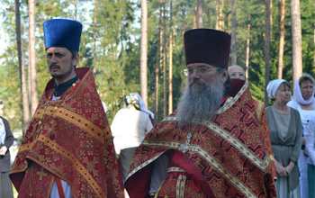Епископ Борисовский Вениамин освятил храм в честь святого Георгия Победоносца