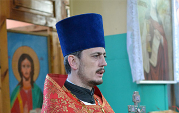 Протоиерей Александр Вербило в храме Преображения Господня в д.Велятичи