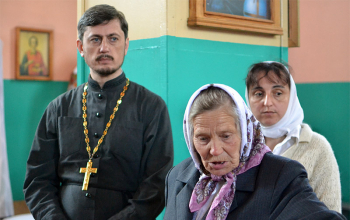 Протоиерей Александр Вербило в храме Преображения Господня в д.Велятичи