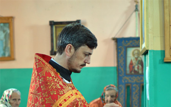 Протоиерей Александр Вербило в храме Преображения Господня в д.Велятичи