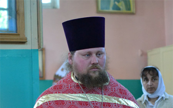Протоиерей Александр Вербило в храме Преображения Господня в д.Велятичи