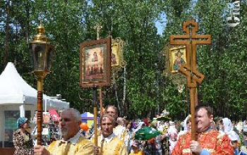 Престольный праздник в храме святого благоверного князя Димитрия Донского в Печах