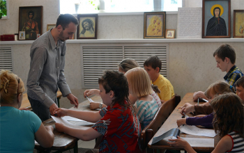 В храме Рождества Христова прошла культурно-образовательная программа «Архангел Михаил, Грозных сил воевода»