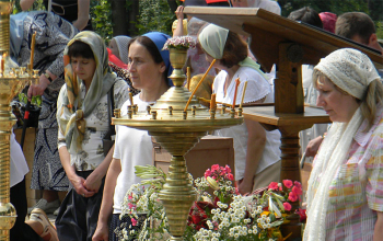 Престольный праздник в храме Святой Живоначальной Троицы
