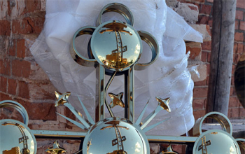 На зембинском храме установлен купол