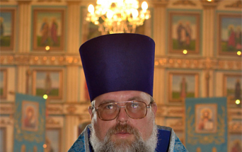 Епископ Борисовский Вениамин возглавил Литургию в храме святого Архангела Михаила в д.Лошница