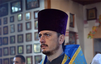 Епископ Борисовский Вениамин возглавил Литургию в храме святого Архангела Михаила в д.Лошница