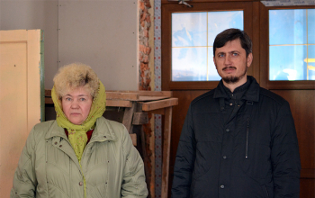 Протоиерей Александр Вербило ознакомился с ходом ремонтных работ в храме д.Гора