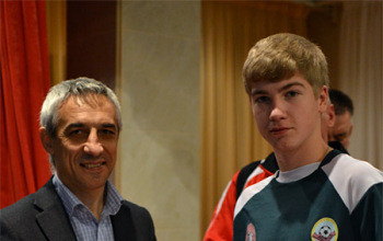 Награждение победителей Покровского мини-футбольного турнира