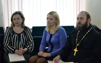 Священник Георгий Тюхлов в гимназии №3 принял участие в ток-шоу