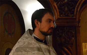 Праздничное Рождественское богослужение в храме Рождества Христова