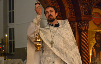 Праздничное Рождественское богослужение в храме Рождества Христова