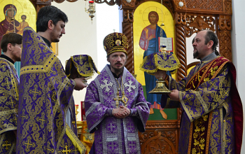 Владыка Вениамин в день Иоанна Лествичника возглавил Литургию в Свято-Воскресенском соборе