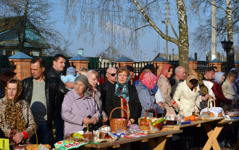 Пасхальные богослужения в храме Рождества Христова