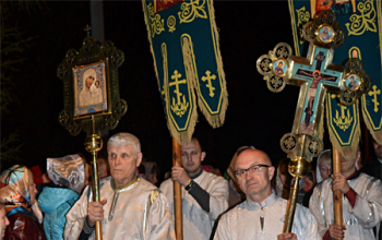 Пасхальные богослужения в храме Рождества Христова