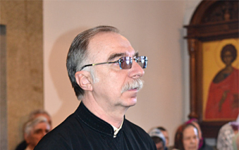 В Светлый четверг Епископ Борисовский Вениамин совершил Литургию в храме Рождества Христова