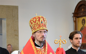 В Светлый четверг Епископ Борисовский Вениамин совершил Литургию в храме Рождества Христова