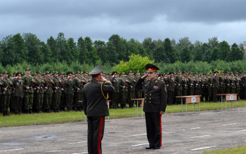 Священник Сергий Башкиров на принятии присяги в 72 ОУЦ