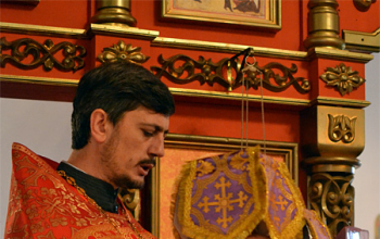 Престольный праздник в храме Воздвижения Креста Господня