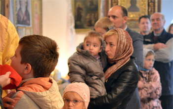 Престольный праздник в храме Воздвижения Креста Господня