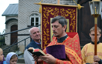 Престольный праздник в храме Воздвижения Креста Господня