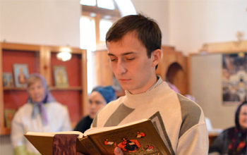 Престольный праздник в храме Воздвижения Креста Господня