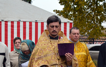 Епископ Вениамин освятил колокол, отлитый к 140-летию Свято-Воскресенского собора