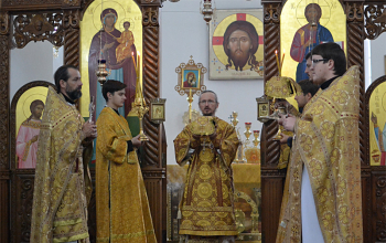 Епископ Вениамин освятил колокол, отлитый к 140-летию Свято-Воскресенского собора