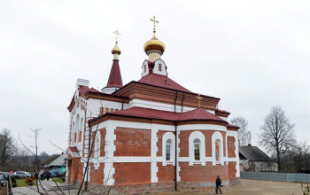 Митрополит Павел освятил храм в честь святого Архистратига Михаила в д.Зембин