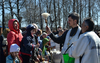 Пасха 2015: Пасхальные Богослужения в храме Рождества Христова
