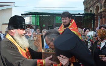 В Борисов прибыла икона и ковчег с частицей мощей святых Петра и Февронии Муромских