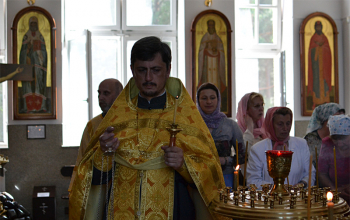 В борисовский храм Рождества Христова доставлена икона Божией Матери «Умягчение злых сердец» («Семистрельная»)