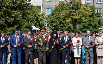Епископ Вениамин принял участие в торжествах, посвящённых Дню Независимости