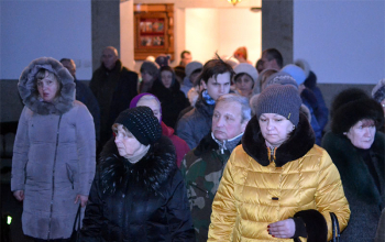 Белорусcкие гайды доставили в храм Рождества Христова благодатный огонь