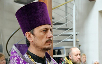 В среду 5-ой недели Великого поста епископ Вениамин совершил Литургию в Богоявленском храме-часовне