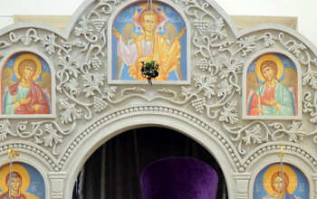 В среду 5-ой недели Великого поста епископ Вениамин совершил Литургию в Богоявленском храме-часовне