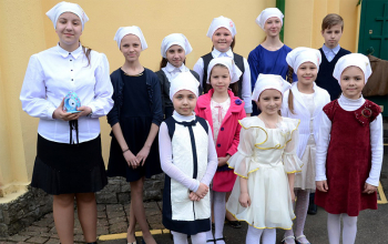 Пасха 2016: Во вторник Светлой недели епископ Вениамин возглавил богослужение в храме Димитрия Донского