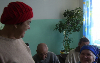 Посещение пожилых людей в больницах сестринского ухода