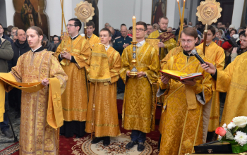 Митрополит Павел совершил Литургию в Борисовском Воскресенском кафедральном соборе