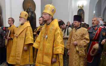 Митрополит Павел совершил Литургию в Борисовском Воскресенском кафедральном соборе