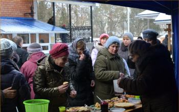 Масленица в храме Рождества Христова