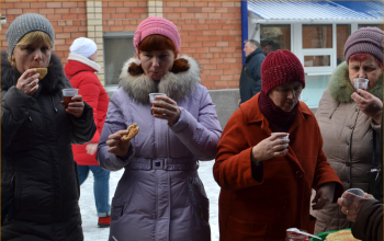 Масленица в храме Рождества Христова