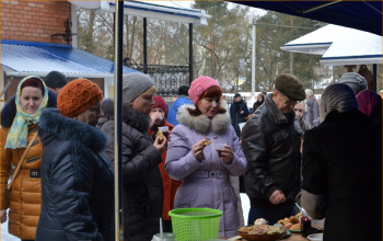 Масленица в храме Рождества Христова