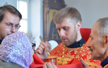 Пасха 2017: Владыка Вениамин в храме Рождества Христова 