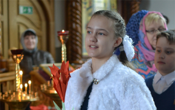 День святых жен-мироносиц в храме Рождества Христова 