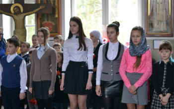 День святых жен-мироносиц в храме Рождества Христова 